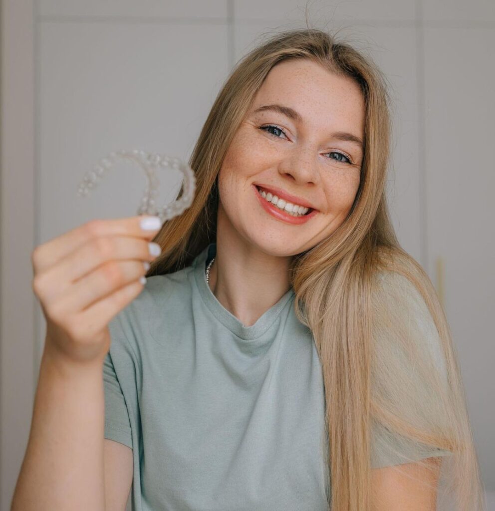 Invisalign clear aligners treatment in Twickenham for straight teeth